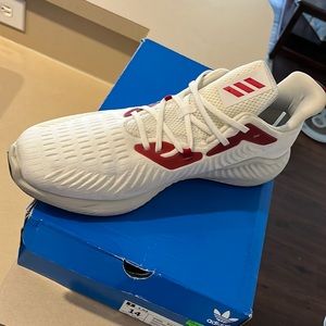 White Red Adidas Bounce Size 14. Never worn